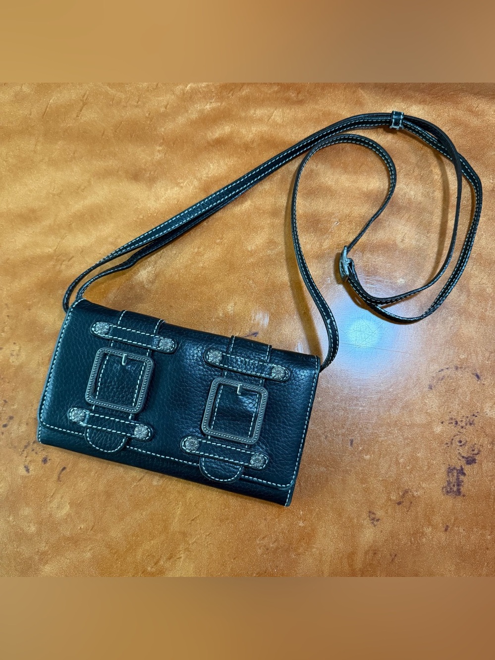 Brighton Black Leather Crossbody Wallet Silver details detachable strap